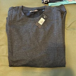 Travis Mathew long sleeve